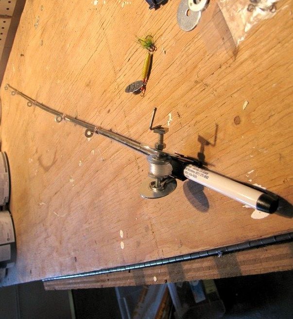 DIY Survival Fishing Rod